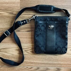 Coach Signature Monogram Swingpack Black Crossbody purse small